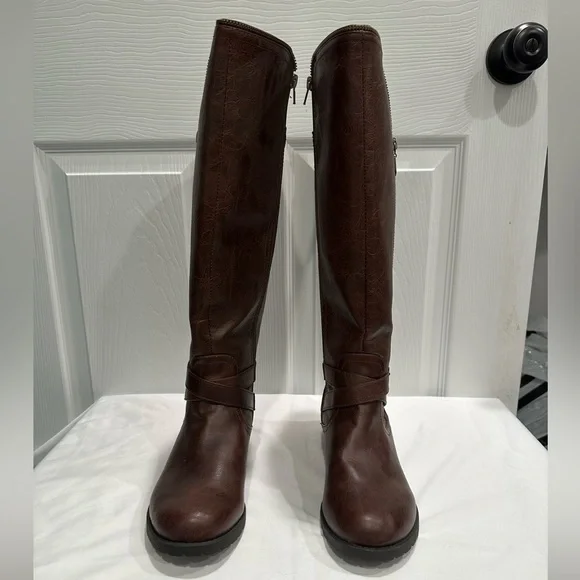 NWOB G by Guess Halsey Riding Boot - Picture 3 of 9